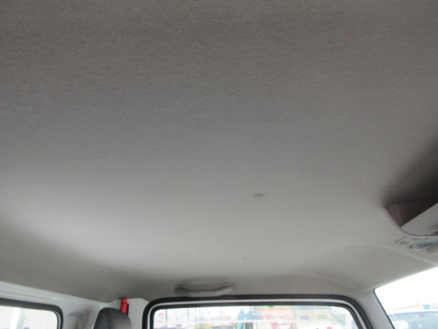 �������E�V����ł���