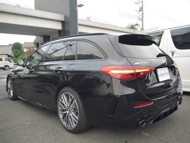 CクラスワゴンAMG C43 4マチック (BSG搭載モデル) 4WD