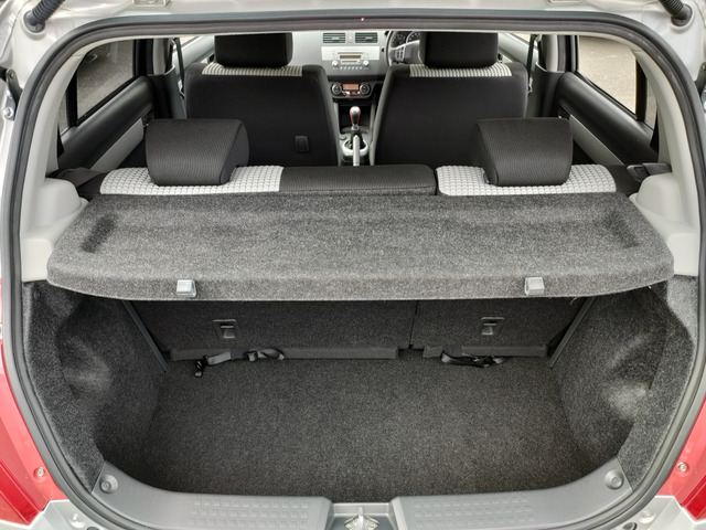 �y����OK�z���Ԃ̈ړ���葱���Ȃǂ������܂��̂ŁA����]�̍ۂ͂����X������O���܂łɂ��A�����������B�i���o�[�v���[�g�̖����Ԃ̌����ł̎���́A�X�^�b�t�̉^�]�ƂȂ�܂��B