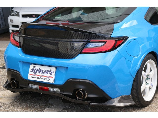 ���e�[���f�U�C���������I�ŁA�S�̓I�ɂ������ł�!