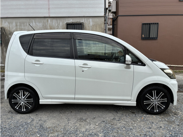 �ԗ��͓��Ɍ�A�O���ԂȂ�тɖ������s���Ă���܂��B