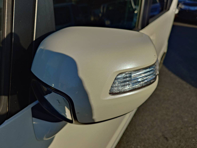 試運転により、エンジン・ミッション・異音・スムーズに調子よく走るかどうか等の確認済みです。とても良好ですので、ご安心ください。エアコン・ヒーター・電気系の動作確認も正常です。