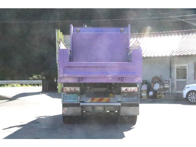 スーパーグレート