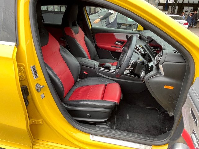 ご覧いただきありがとうございます♪気になったお車がありましたらお気軽にお電話をください♪