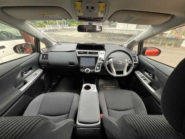 センターメーターだから前方視界良好!