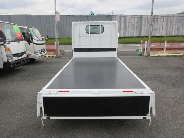 �����A�E�ב���ł����O���J����