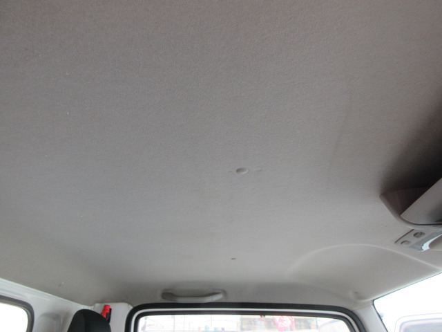 �������E�V����ł���