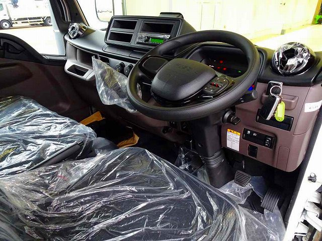 AC PS PW(�t�����g�̂�) SRS ABS �L�[�t���[ ���d�i�~���[ �^�]�ȕI�|�� AM/FM���W�I �o�b�N���j�^�[ �A�h�u���[ �^�[�{ �r�C�u���[�L �C���p�l5MT