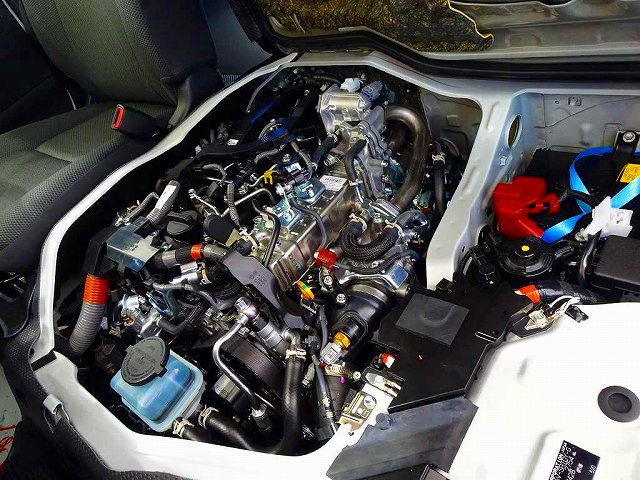 �G���W�����[��