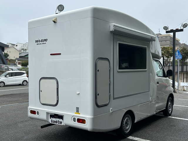 �s�X�n�E�ό��n���X�C�X�C�����R���p�N�g�{�f�B!�{�f�B�T�C�Y�͒���451cm&times;��181cm&times;����266cm�ƂȂ��Ă���܂�!