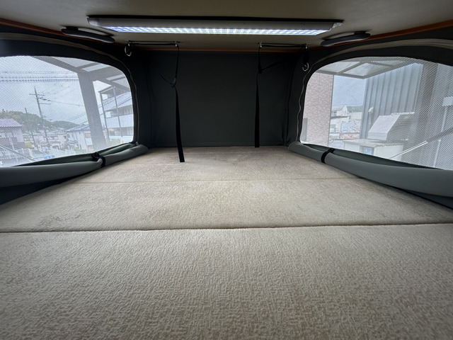 �|�b�v�A�b�v���[�t�ɂ��A�Q�X�y�[�X���������܂�!���@��183cm&times;113cm�ƂȂ��Ă���܂�!