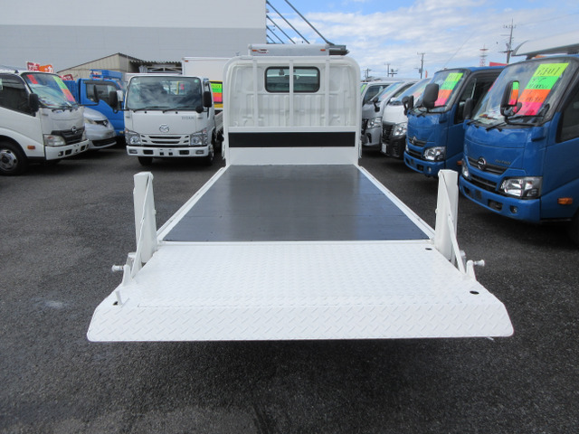 �����A�E�ב���ł����O���J����