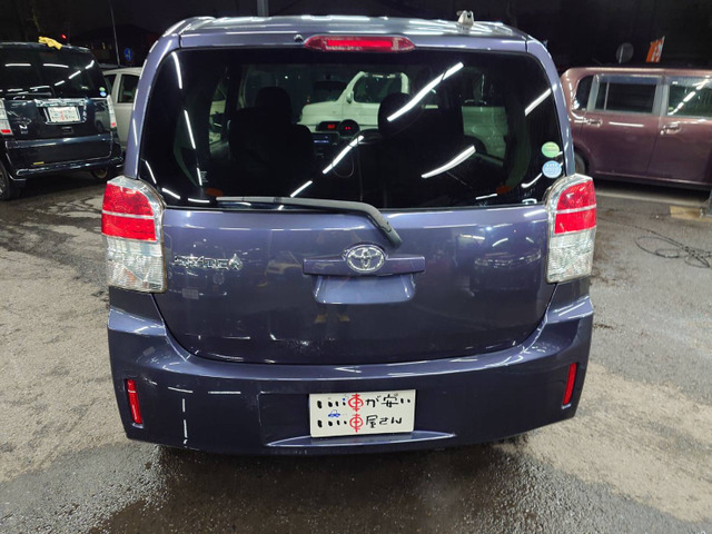 ナビ・バックモニター・ETC・地デジチューナー・フリップダウンモニター等の用品もご相談ください。現在お乗りのお車からの付け替え、持ち込み取り付けも可能です。