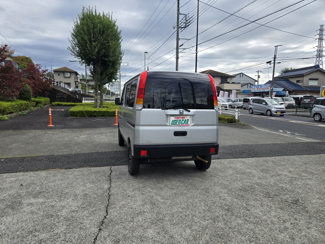 使いやすいハッチバックトランクです。(支払総額19.8万円・圏内に限り・車検令和9年7月・リフトアップ)