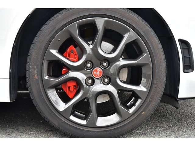 �y���z����z�����Ԃ����ЂɈ�x�����k�������B�قƂ�ǂ̂��q�l�����Ѝ���z�ɂ������𒸂��Ă���܂��B���Y�Ԃ����z��������񑩒v���܂��B(����X�ɂ͕����܂���)