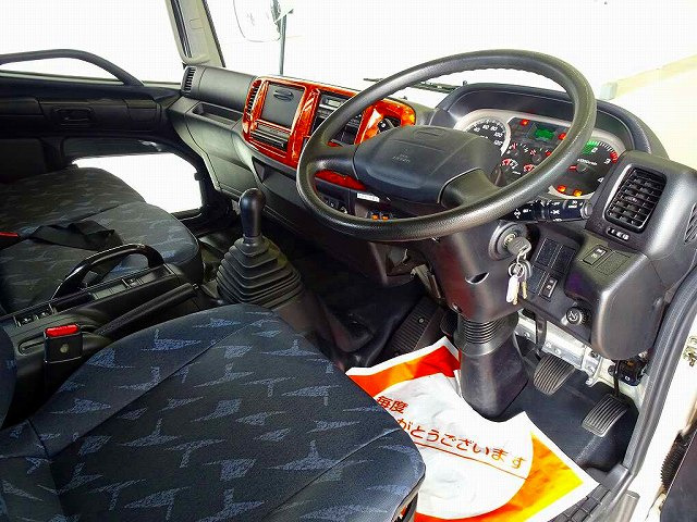 �I�[�gAC PS PW SRS ABS �W���h�A���b�N ���d�i�~���[ AM/FM���W�I ETC2.0 �^�[�{ �r�C�u���[�L �⓹���i�⏕���u �A�C�h�����O�X�g�b�v �t�H�O�����v �����u����/�J�[�e��