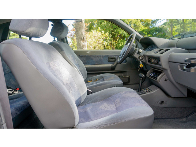 シートはたっぷりと分厚いもの