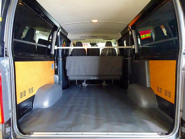 3/6�l��� 5�h�A ���A�q�[�^�[/�N�[���[ ���A�K���X�t�B�����\�� �o�b�N�h�A�K���X�M��