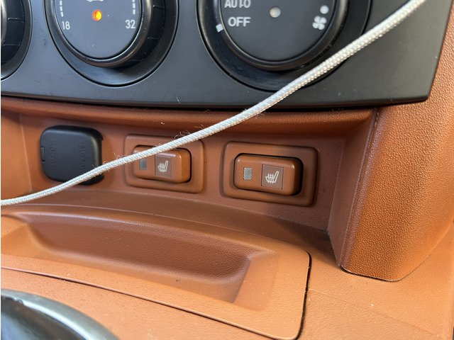 �I�v�V�����̃V�[�g�q�[�^�[����������Ă���܂��B���ꂩ��̊����G�߂ɂ͊����������ł��B���K���������̂ŃI�[�v���ő����Ă��Ă����܂芦���͊����܂���B��������I�X�X�������ł��B