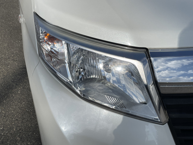 【支払総額推進店】お車をご覧い頂きまして、誠に有難う御座います。在庫車両になりますので、是非ご都合の宜しい時に、見に来て下さい。来店予約をされると、ご案内がスムーズです。