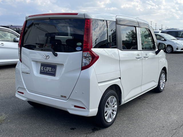 【支払総額推進店】お車をご覧い頂きまして、誠に有難う御座います。在庫車両になりますので、是非ご都合の宜しい時に、見に来て下さい。来店予約をされると、ご案内がスムーズです。