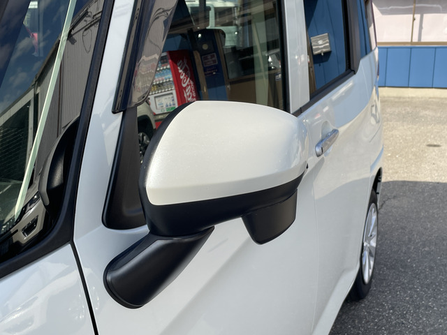 【支払総額推進店】お車をご覧い頂きまして、誠に有難う御座います。在庫車両になりますので、是非ご都合の宜しい時に、見に来て下さい。来店予約をされると、ご案内がスムーズです。