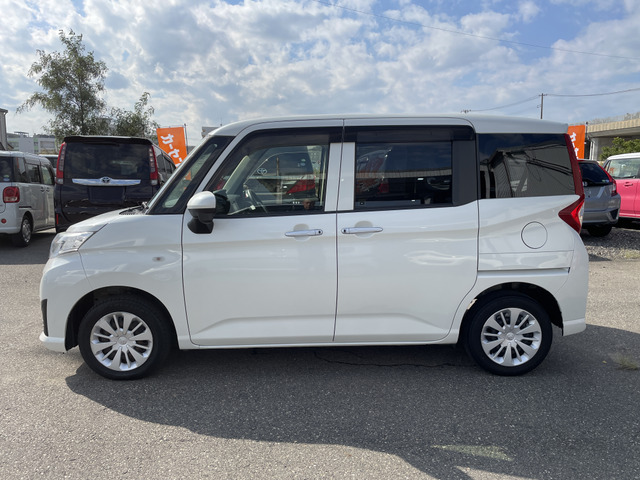 【支払総額推進店】お車をご覧い頂きまして、誠に有難う御座います。在庫車両になりますので、是非ご都合の宜しい時に、見に来て下さい。来店予約をされると、ご案内がスムーズです。