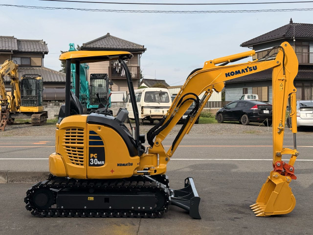 コマツ油圧ショベル