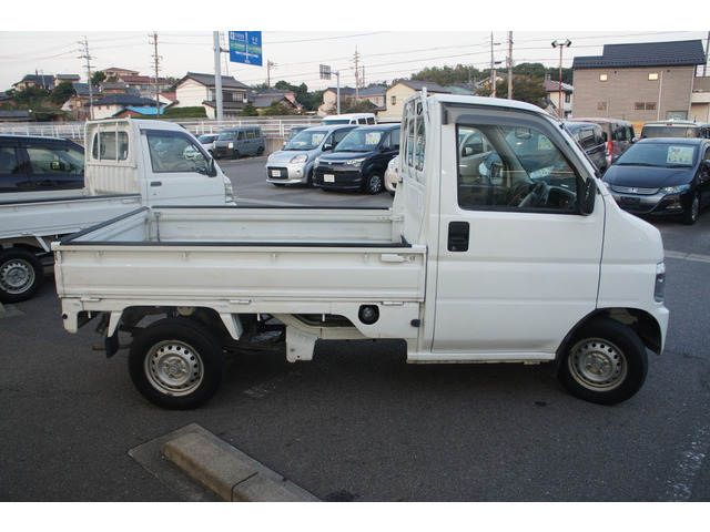 注文販売もお任せください!全国オートオークションや、当店の下取り車、買取車をお客様のご予算、色、グレード、装備に合わせてご用意、ご紹介させていただきます。気にいっていただけたらご契約システムです!