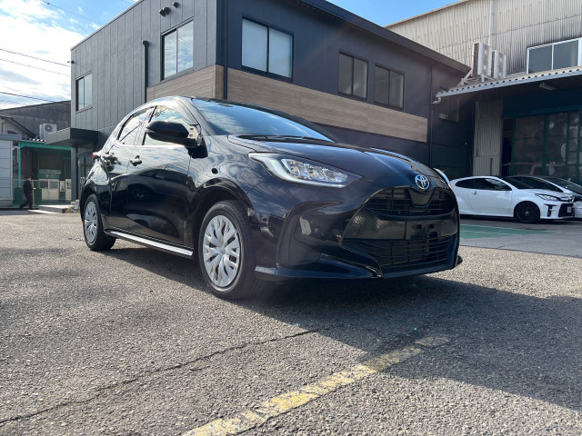 【納車前点検おこなってます☆】納車時に快適にお乗りいただけるよう消耗品等交換、整備点検をおこなっております!!