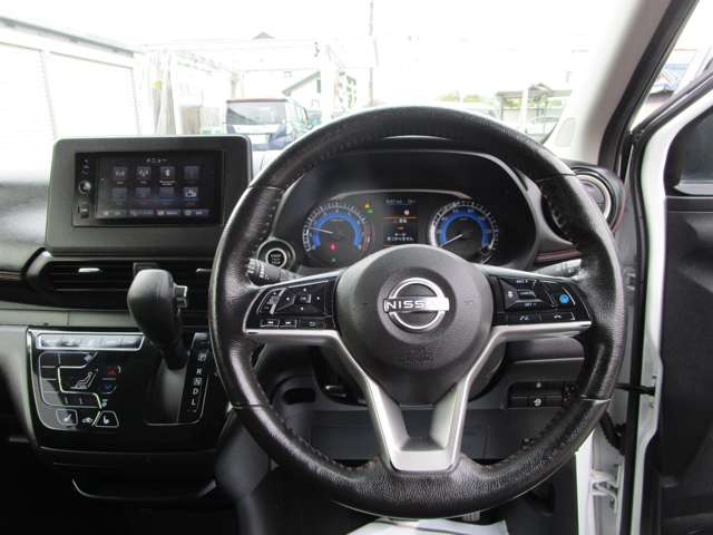 全車1年間走行距離無制限保証付き!!