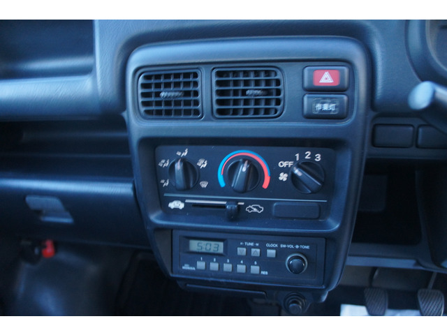 全国納車させて頂きます。遠方のお客様も是非お問い合わせください。格安陸送でご案内させて頂いてます。引き取りに店頭納車可能