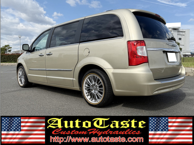 タウン&amp;カントリーリミテッド