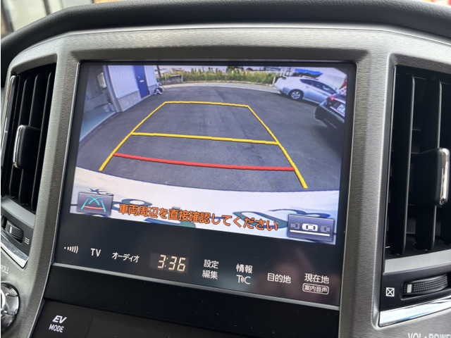 �o�b�N���j�^�[