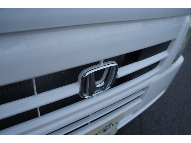 自動車保険ご相談ください!三井住友、あいおいニッセイ同和代理店☆見積もりします。保険担当が万が一の場合連携を取って敏速に対応します。代車、レンタカーもご用意しますのでご安心ください。