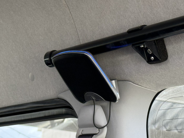 ���������̃��A�X�s�[�J�[�ŒI�̉��̂������������������Ă��܂�