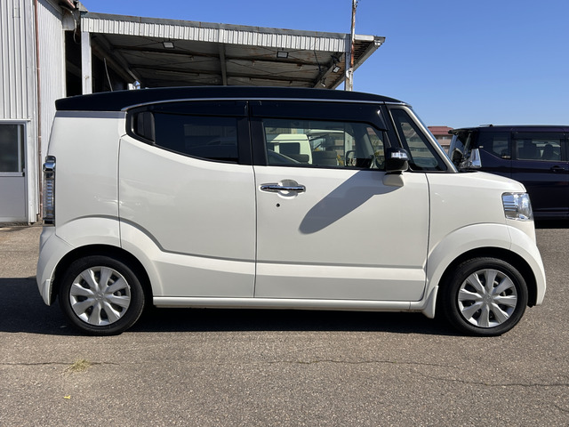 �y�x�����z���i�X�z���Ԃ������������܂��āA���ɗL�������܂��B�݌Ɏԗ��ɂȂ�܂��̂ŁA���񂲓s���̋X�������ɁA���ɗ��ĉ������B���X�\��������ƁA���ē����X���[�Y�ł��B