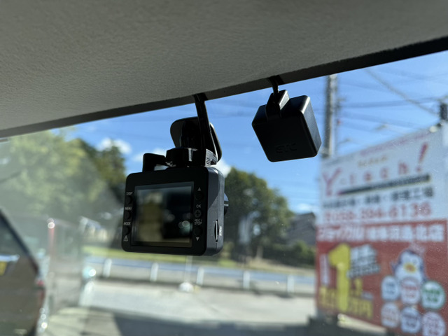 ���ʐ^�̃Z�[���X�R�����g�͏Љ���������������B��������̂��ʐ^���f�ڂ��Ă��܂��B�����̕������C�����������B�F�l�̂��₢���킹���҂����Ă��܂��B