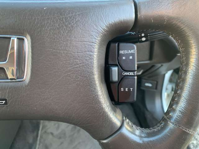 ���암�ł��B�X�C�b�`�ȂǕ�����Ȃ������͒��ڂ������������܂���