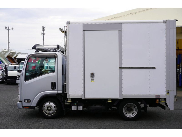 エルフアルミバン