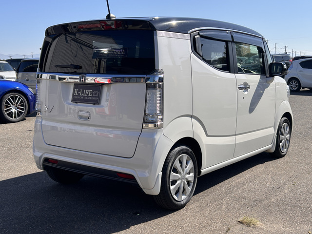 �y�x�����z���i�X�z���Ԃ������������܂��āA���ɗL�������܂��B�݌Ɏԗ��ɂȂ�܂��̂ŁA���񂲓s���̋X�������ɁA���ɗ��ĉ������B���X�\��������ƁA���ē����X���[�Y�ł��B