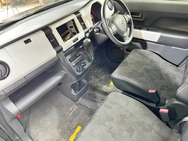 ☆高速道路来店アクセス☆千歳・苫小牧方面からお越しの場合、新川IC出口よりすぐ右折、新川通り15分ほど進み、突き当りT字信号を右折、一つ目の細道(信号なし)を右折し、100mほどで右手に当店がございます。