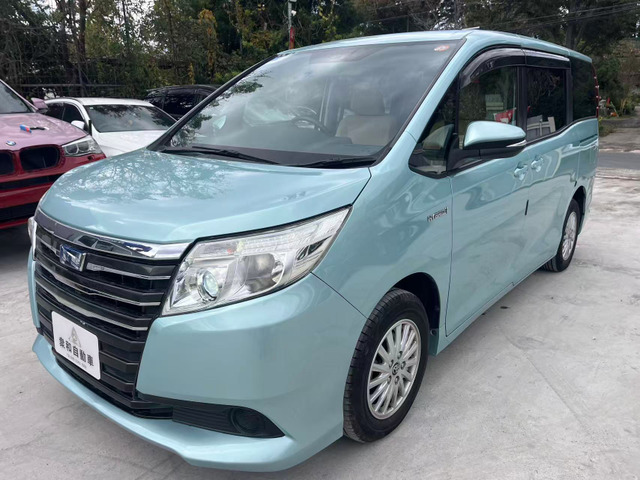 ノア1.8 ハイブリッド X