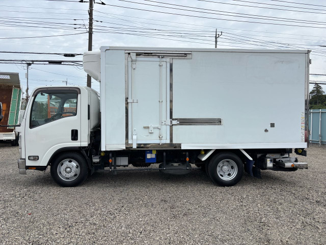 エルフ3.0 ワイド フルフラットロー  ディーゼル