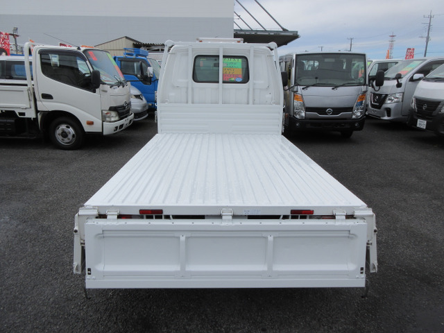 �����A�E�ב���ł����O���J����