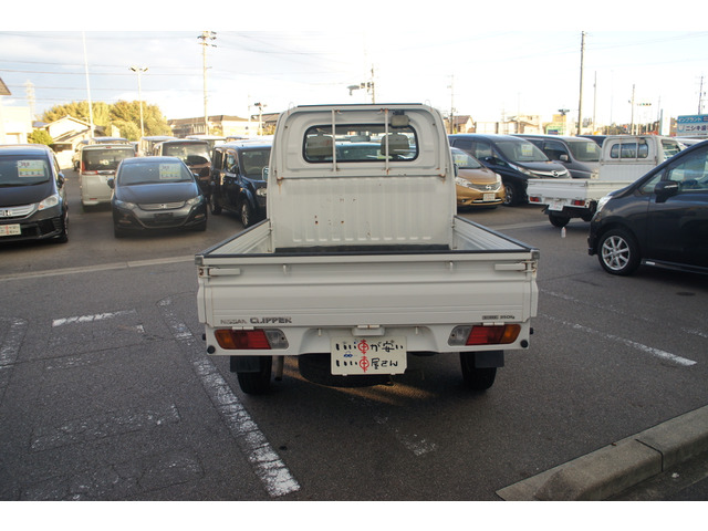 外装仕上げ、みがき、破水仕上げします。内装クリーニング ヘッドライトの黄ばみ落としてからの磨き!納車仕上げ専門の担当者がしっかり仕上げさせて頂きます。満足クォリティー!直通TEL0569-84-1338