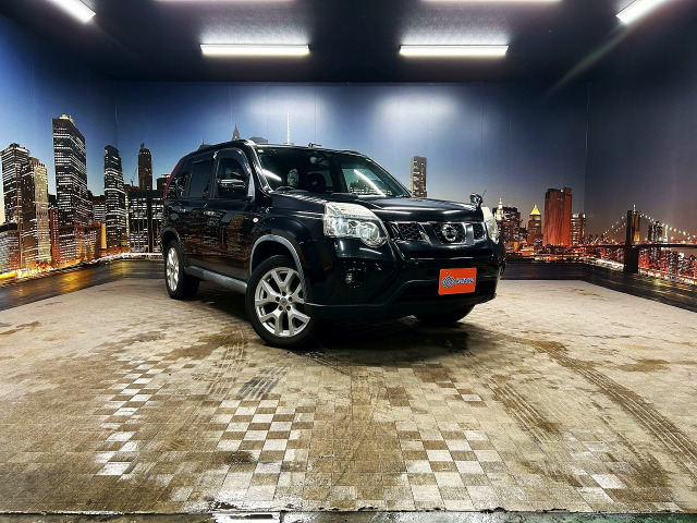 エクストレイル（日産）2.0 20Stt 4WD　4WD 純正SDナビ 全席シートヒーター 中古車画像