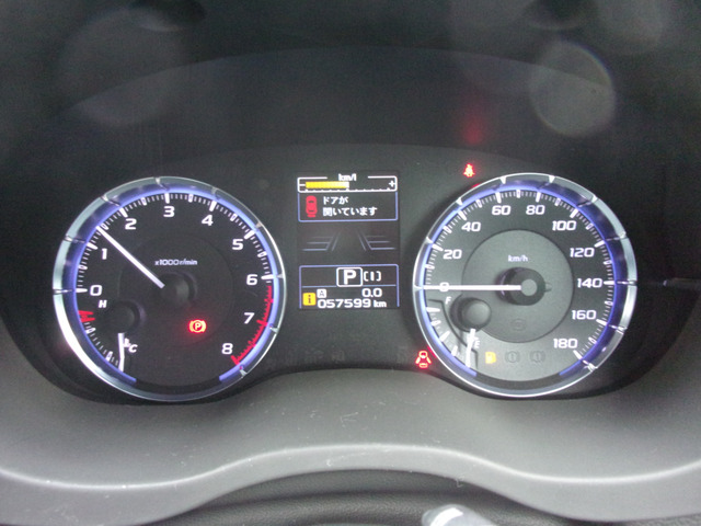 �C���t�H���[�V�����f�B�X�v���C�t�����[�^�[�p�l���B