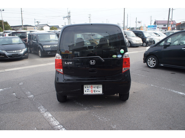 外装仕上げ、みがき、破水仕上げします。内装クリーニング ヘッドライトの黄ばみ落としてからの磨き!納車仕上げ専門の担当者がしっかり仕上げさせて頂きます。満足クォリティー!直通TEL0569-84-1338