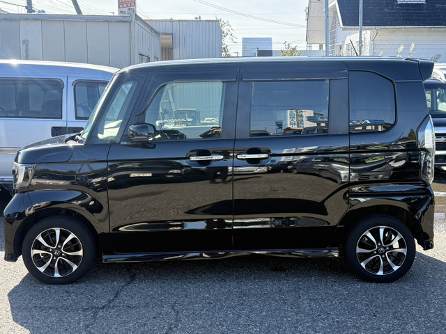 N-BOXカスタムG L ホンダセンシング 4WD